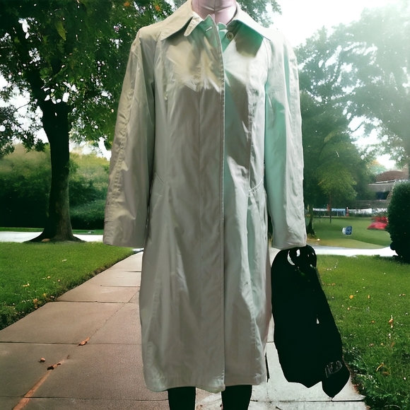 LONDON FOG | Mint Green Trench Coat  | EUC ✨  size 10 - Picture 9 of 9